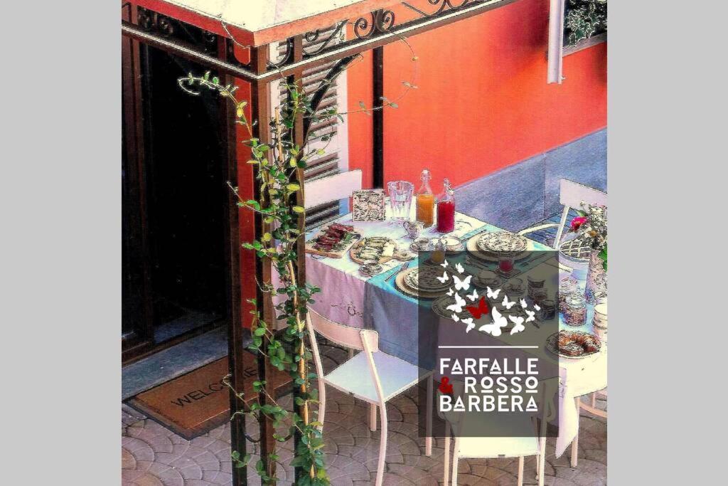 APPARTAMENTO VACANZE / HOLIDAY FLAT Farfalle&RossoBarbera Montegrosso dʼAsti Exterior foto
