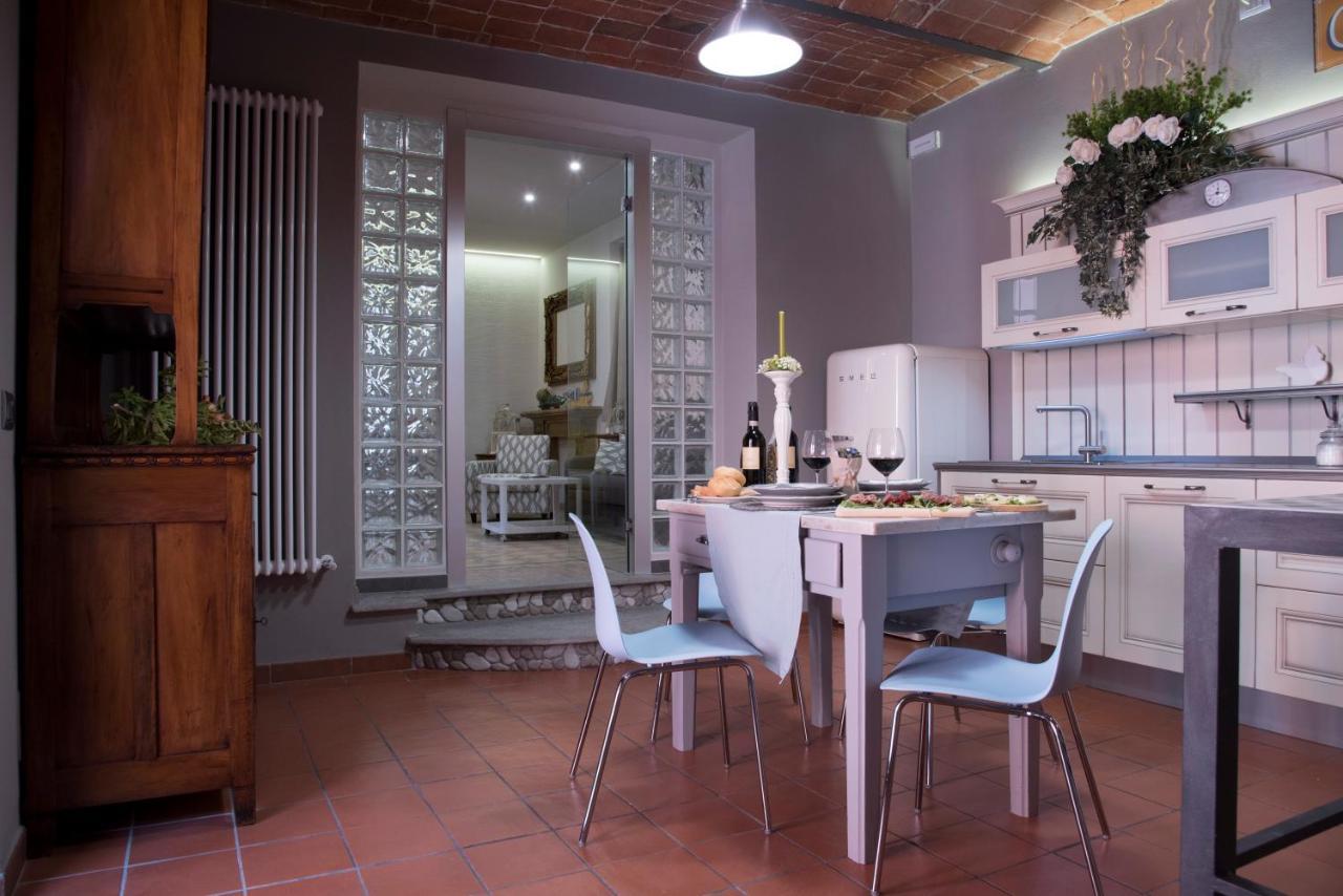 APPARTAMENTO VACANZE / HOLIDAY FLAT Farfalle&RossoBarbera Montegrosso dʼAsti Exterior foto